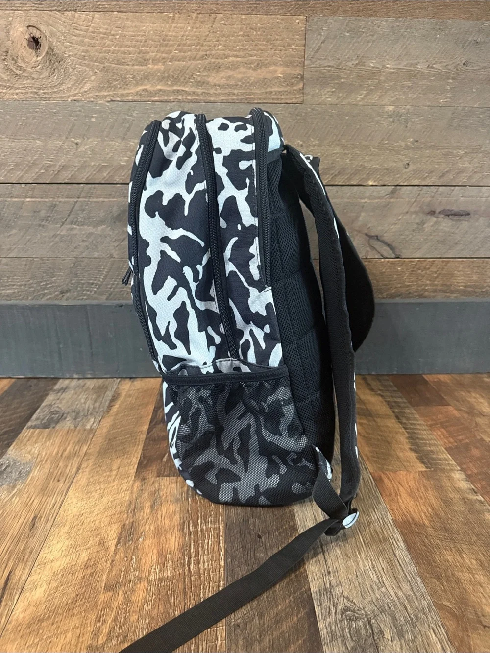 Nike Hayward Black Gray Camo Backpack Bookbag Laptop School Travel